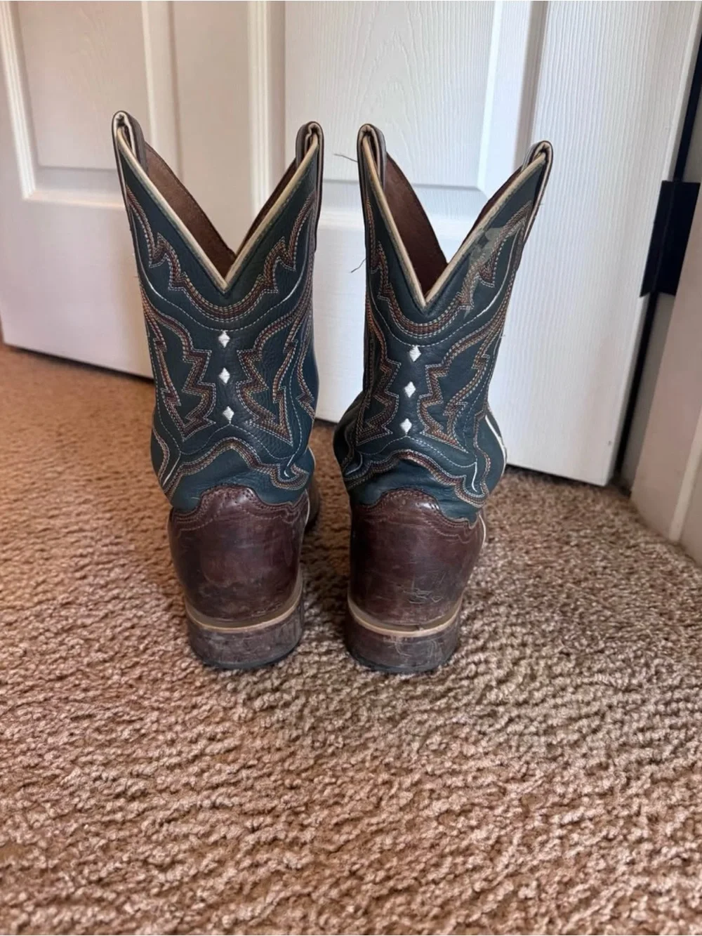 Cody James Men's Western Leather Boots in Brown with Teal Shaft